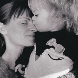 Meet your Posher, Lorie